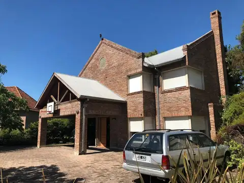 Barrio Privado - Carlos Pellegrini