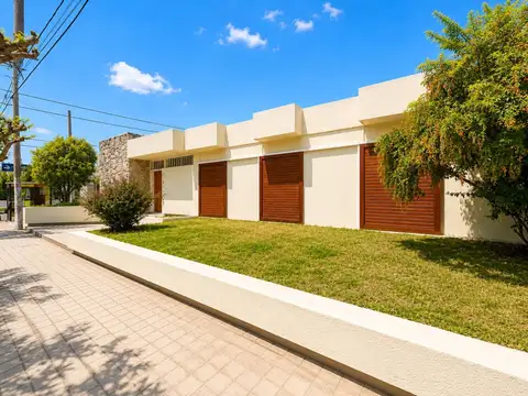 Casa en Alquiler de 3 dormitorios