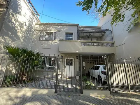 CASA EN VENTA CALLE 25 DE MAYO CIUDAD DE  MENDOZA 