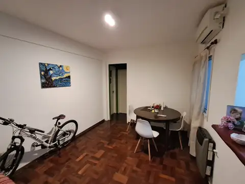 Departamento dos ambientes en venta.