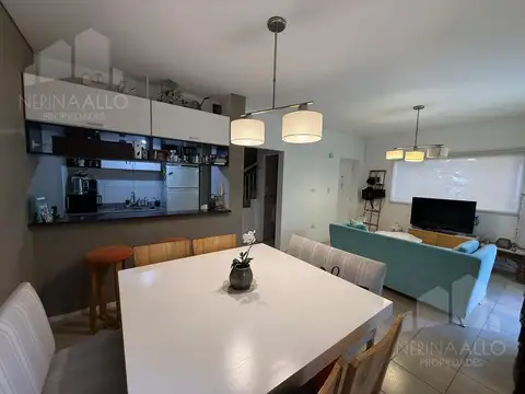 Depto Tipo Casa en Venta de 4 ambientes