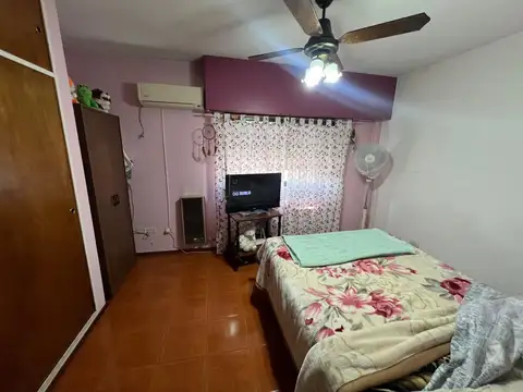 Departamento en Venta en Villa Dominico, USD 50.000