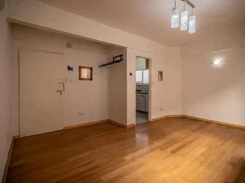 Depto Tipo Casa en Alquiler de 3 ambientes