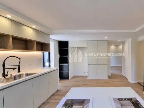 Casa 5 ambientes con 4 baños