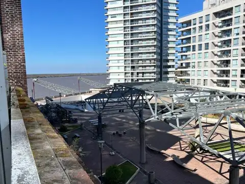 Av Carballo 170
