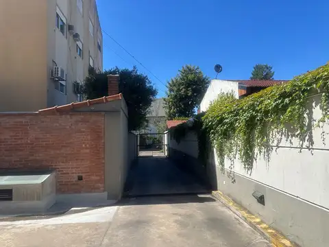 Cochera en Venta con acceso Horizontal