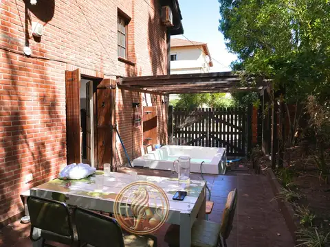 Depto Tipo Casa en Venta de 3 dormitorios