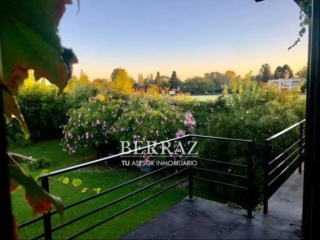 Casa en Venta - El Estribo