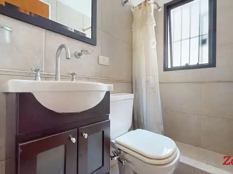 Depto Tipo Casa en Venta al Suroeste