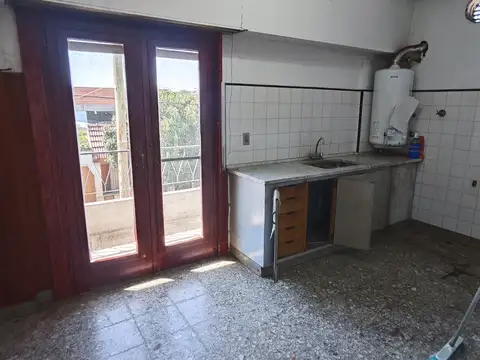Departamento 4 ambientes con 1 baño