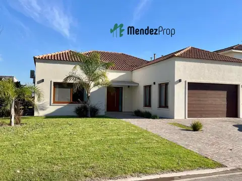 CASA EN VENTA EN EL REBENQUE