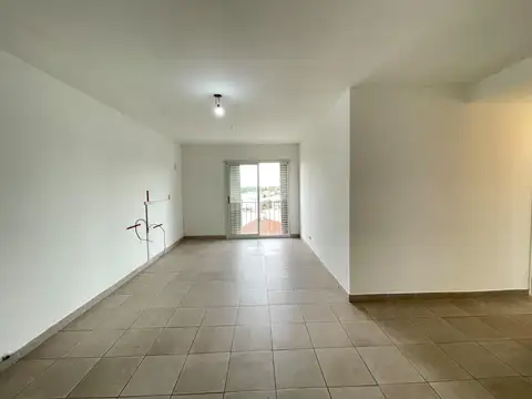 Departamento en Alquiler en Haedo, $ 800.000