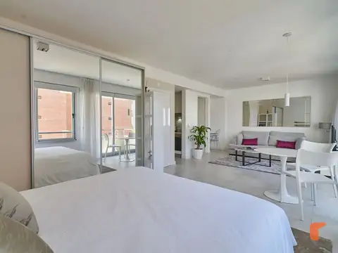 Loft/posible 2 amb de lujo en semipiso con opcion cochera