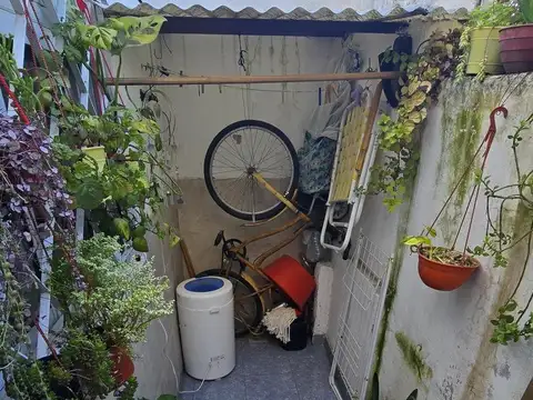 Depto Tipo Casa en Venta en Quilmes Oeste, USD 27.000