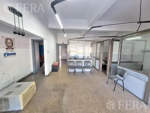 Venta local en Villa Domínico