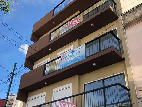Caricancha al 1200 -Parque Chacabuco- Capital Federal -3 amb fte balcón a estrenar