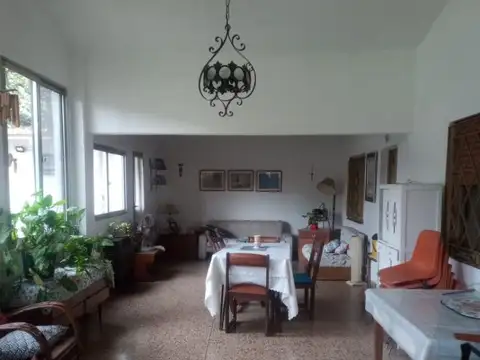 Quinta en Venta en Rafael Calzada, USD 226.000