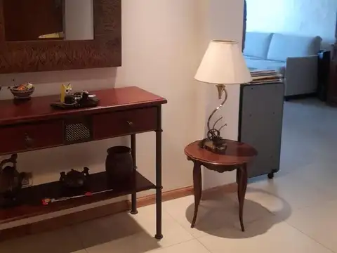 Departamento 4 ambientes amplios balcón