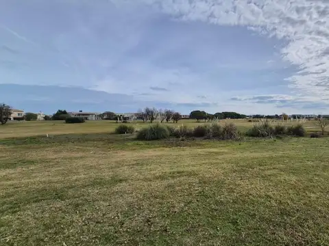 Terreno en Venta en El Cantón - Barrio Golf, USD 80.000