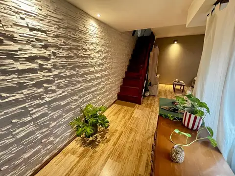 Depto Tipo Casa en Venta 36 años