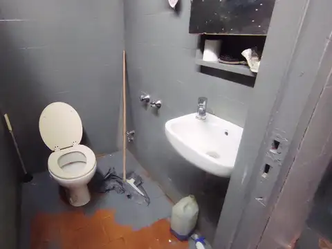 Local en Venta 60 años