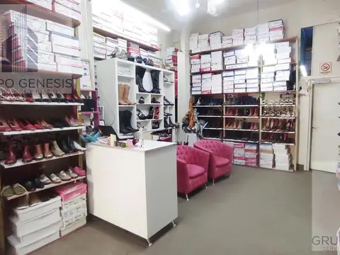Local en Venta 60 años