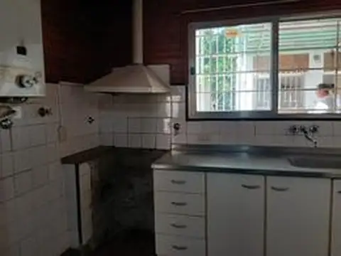 1º D e Mayo y Bv. Villada Zona Centro