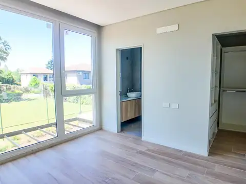 Departamento en Venta en Del Viso, USD 235.000