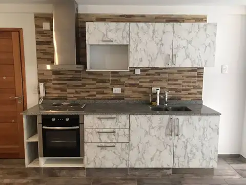 Tarija 3400, Piso PB