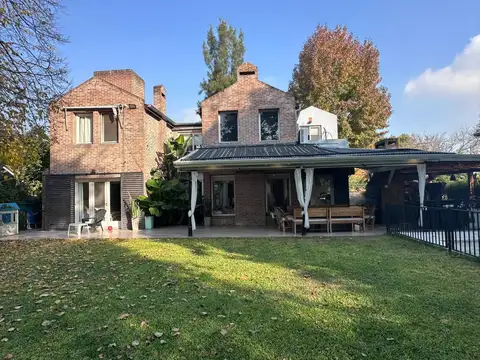 Barrio Cerr. Estancia Alvear -  660 LOTE - SUPER LUMINOSA