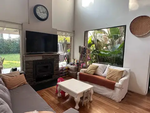 Barrio Cerr. Estancia Alvear -  660 LOTE - SUPER LUMINOSA
