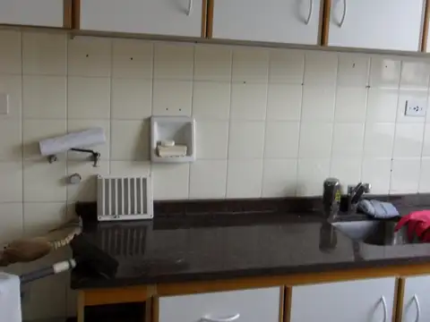 Departamento en Alquiler en Belgrano C, $ 700.000