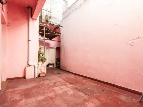 Depto Tipo Casa en Venta de 2 ambientes