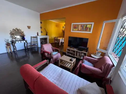 Depto Tipo Casa en Venta de 4 ambientes