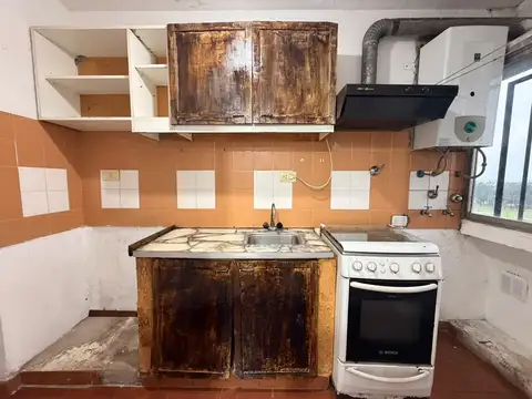 TRES AMBIENTES EN ALQUILER EN EDIFICIO 136 LUGANO 1 Y 2