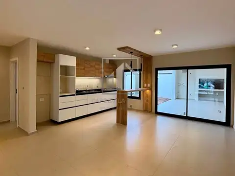 Casa en Venta en San Ignacio Village, USD 155.000