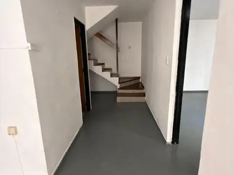 VENTA DEPARTAMENTO TIPO DUPLEX 2 DORM ALBERDI CBA