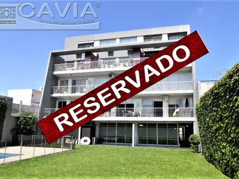 2 amb al frente con balcón y cochera cubierta incluída. SUM y pileta