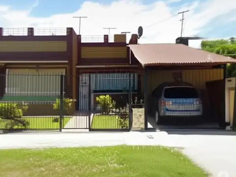 CASA  VENTA 6 AMBIENTES TEMPERLEY CON CHOCERA Y PILETA,