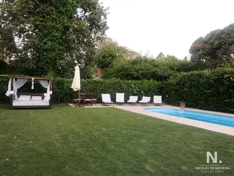 Casa 4 ambientes con 3 baños