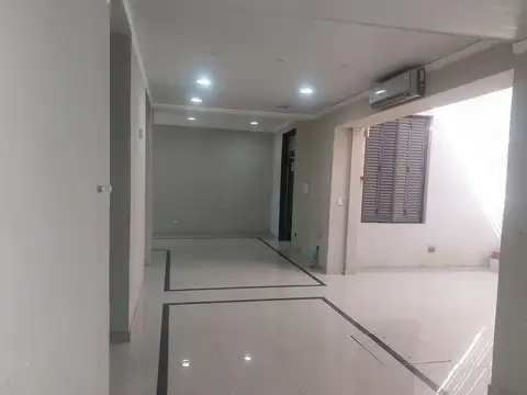 Local en Alquiler 60 años