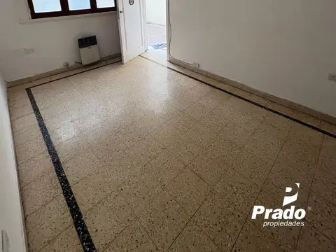 Depto Tipo Casa en Alquiler de 3 dormitorios