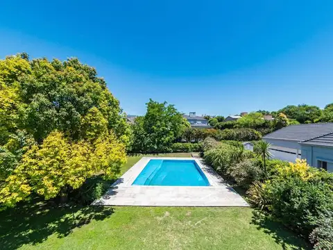 Casa en Alquiler de 4 dormitorios