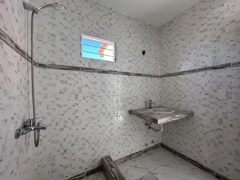 Depto Tipo Casa 2 ambientes con 1 baño