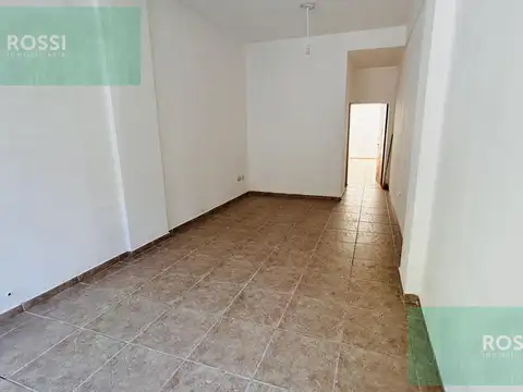 Zeballos al 700 Local Comercial