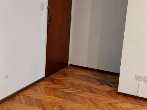 Departamento en Alquiler 50 años