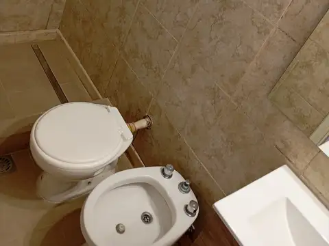 Depto Tipo Casa 2 ambientes con 1 baño