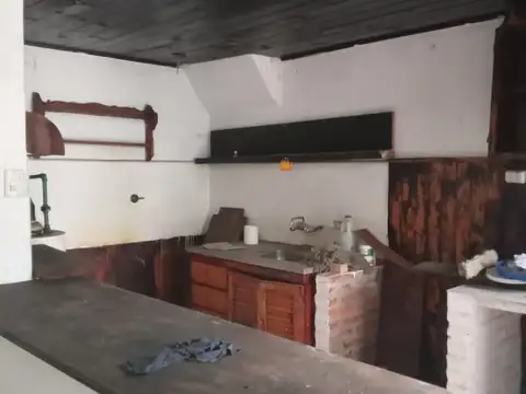 Bdo de Yrigoyen 200, Piso PB