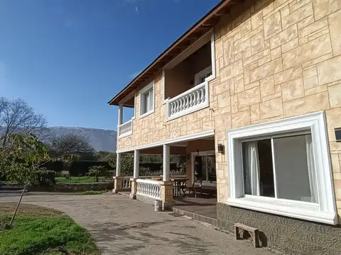 Espectacular casa en venta- Carpintería, San Luis