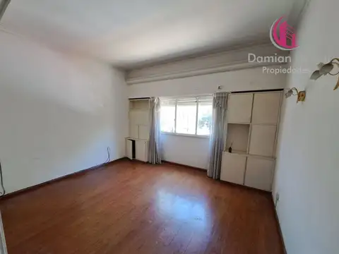 AV. GAONA 4300, Piso 1